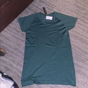 Lululemon shirt
